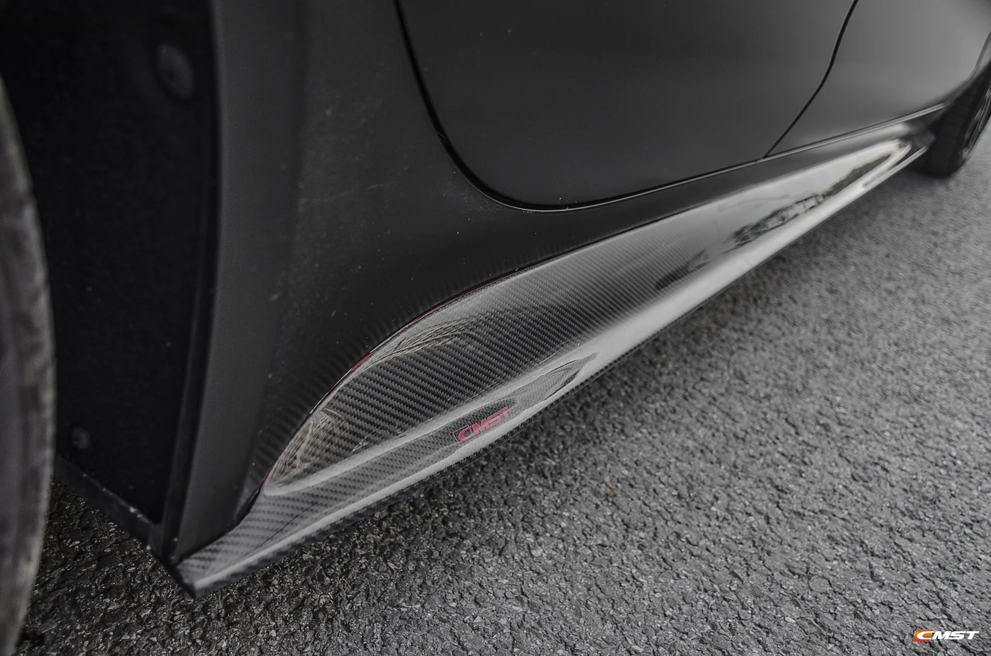 Side Skirts fitted on the car
