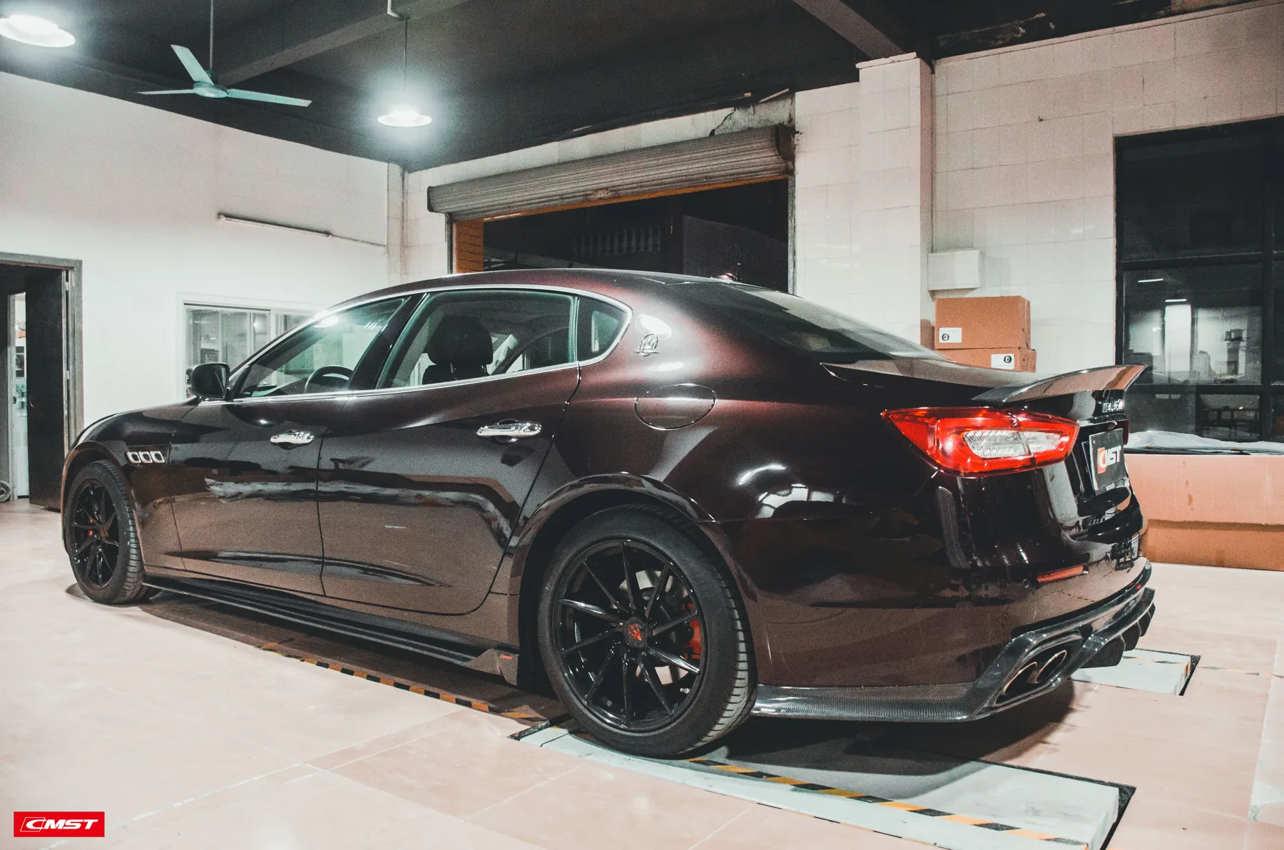 Maserati Quattroporte fitted with a CMST carbon fiber kit