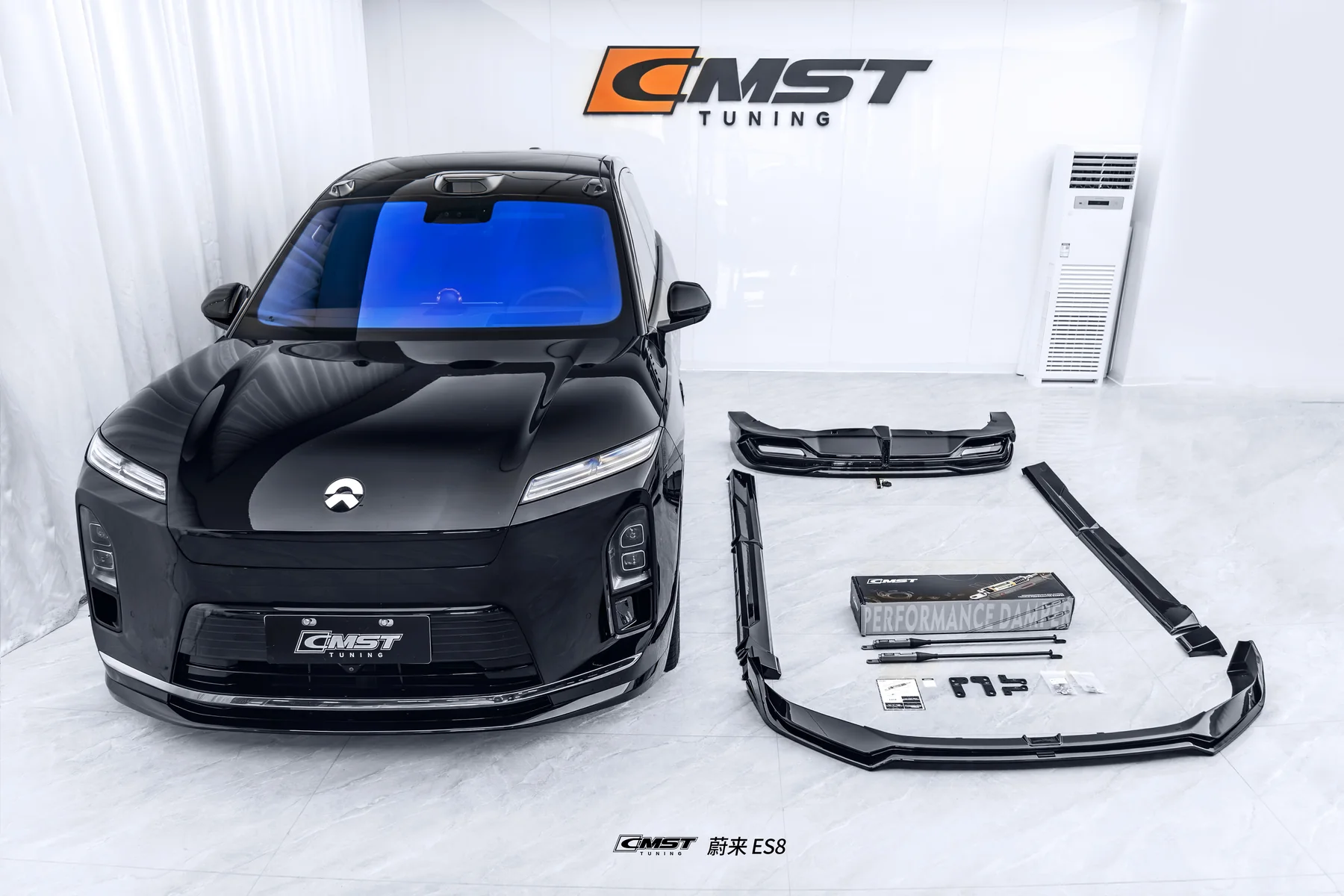 NIO ES8 fitted with a CMST carbon fiber kit